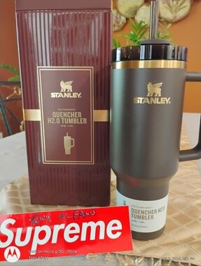 Stanley Special Edition Chocolate Gold 40oz BNIB - In Hand Ships Fast